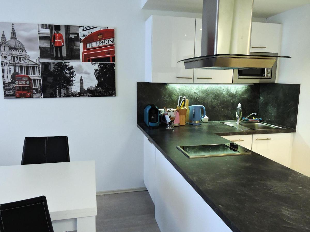 306 London 59M2 4-8 Pers Extra Bedroom Klagenfurt am Woerthersee Bagian luar foto